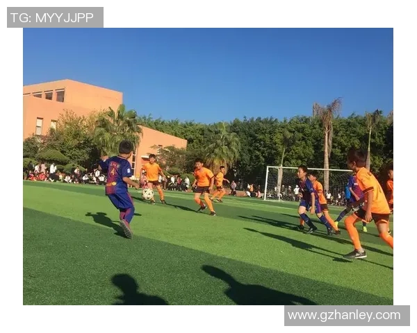 足球传奇人物再起航 向未来的巅峰挑战与跨时代对决